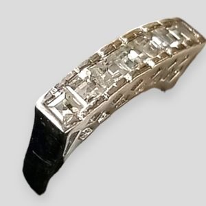 Vintage .925 Sterling Silver Cubic Zirconia Channel Wedding Band SZ 6